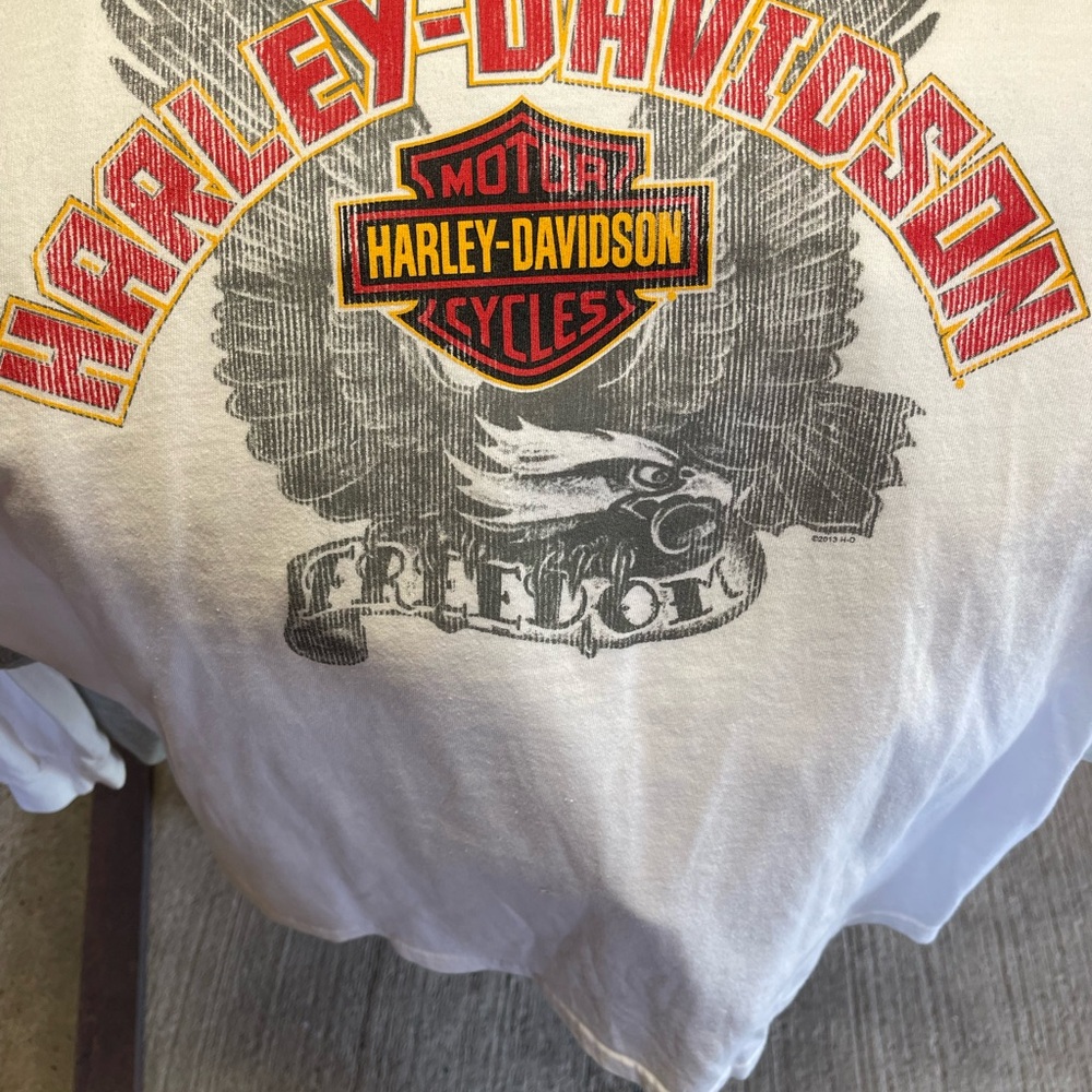 Harley-Davidson White Tee with Iconic Logo LEWISTON MAINE